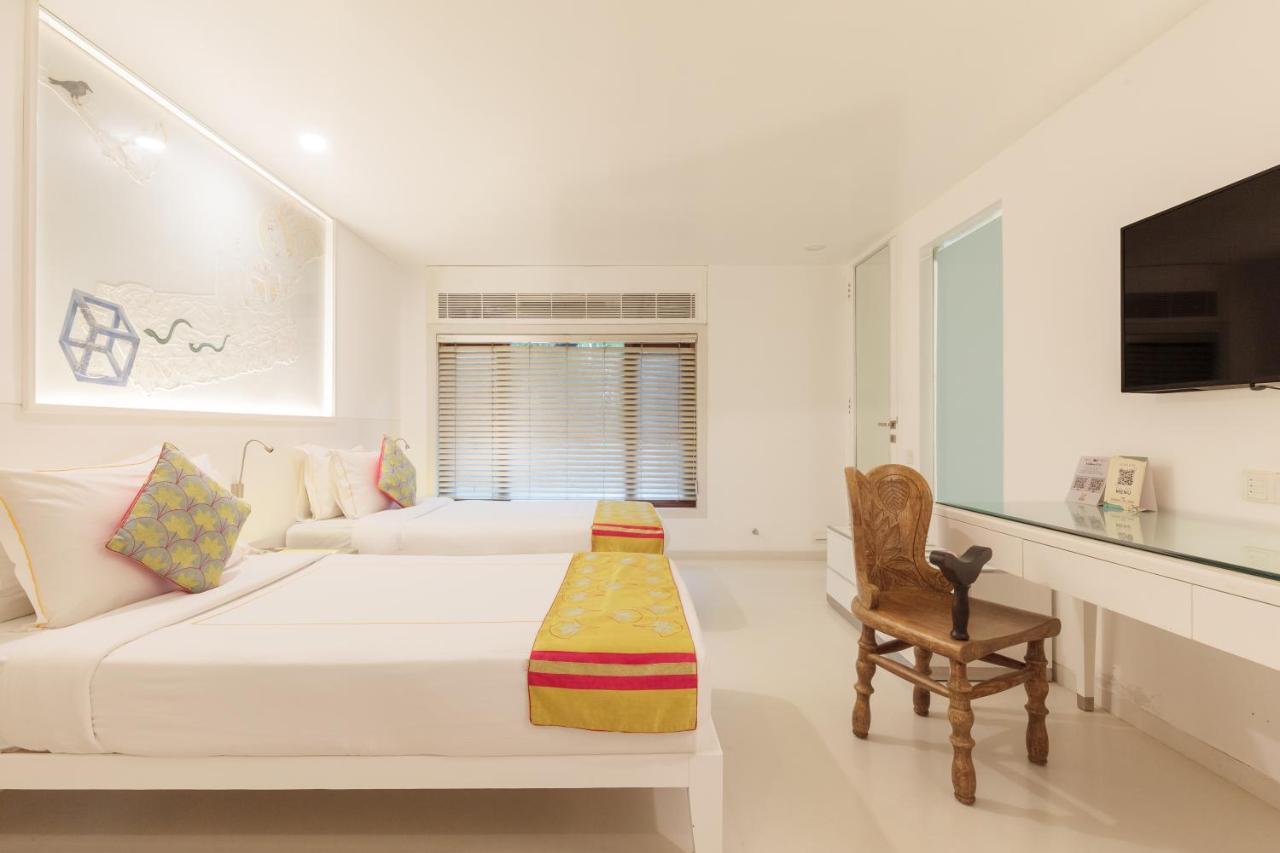 Le Sutra Hotel, Khar, Мумбай Екстериор снимка