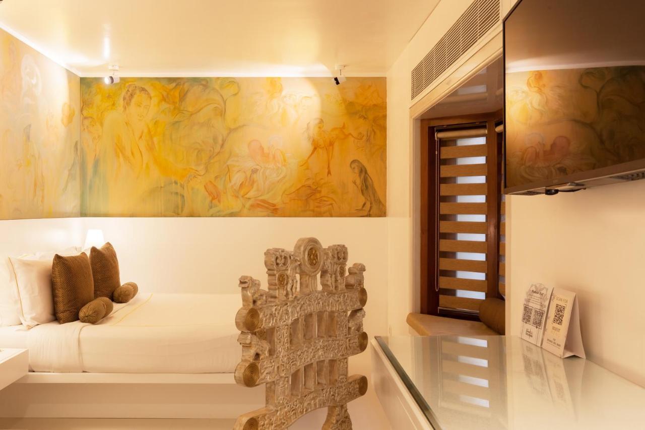 Le Sutra Hotel, Khar, Мумбай Екстериор снимка