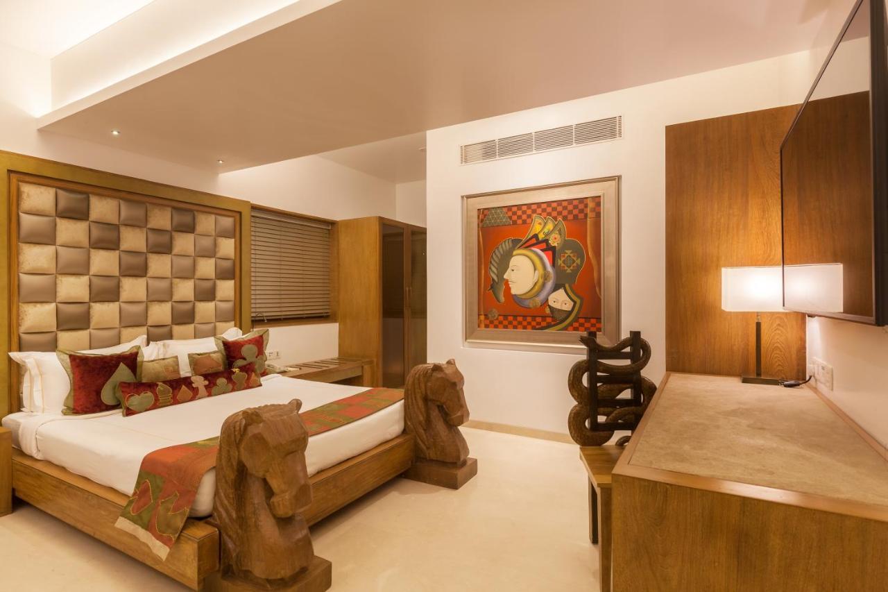 Le Sutra Hotel, Khar, Мумбай Екстериор снимка