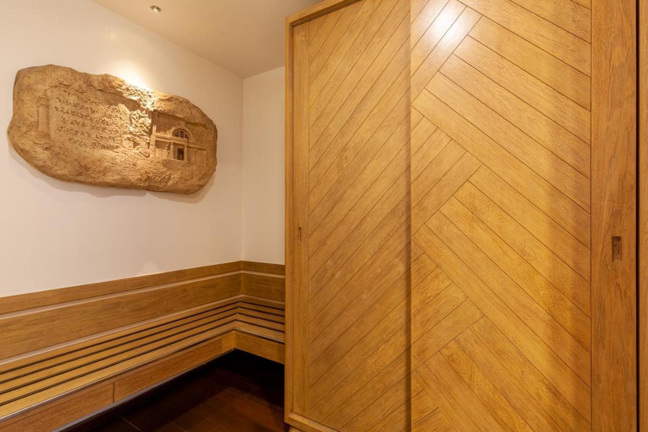 Le Sutra Hotel, Khar, Мумбай Екстериор снимка