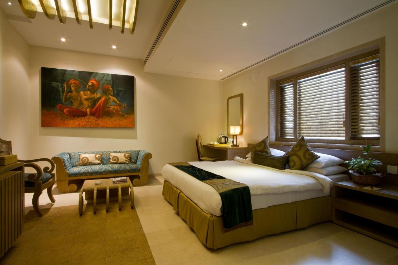 Le Sutra Hotel, Khar, Мумбай Екстериор снимка